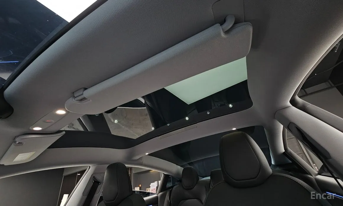 Фото 19 - Tesla Model 3