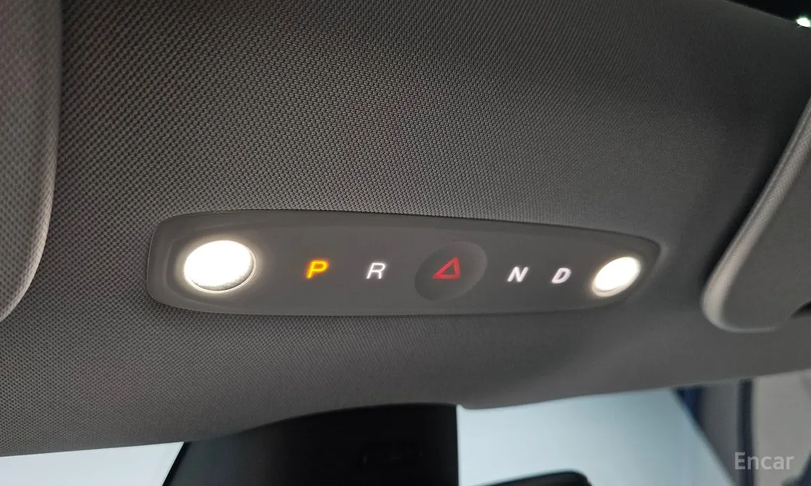 Фото 9 - Tesla Model 3