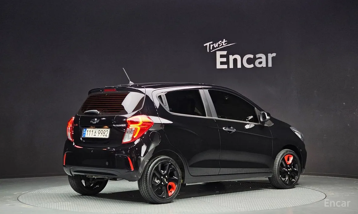 Фото 2 - Chevrolet Spark