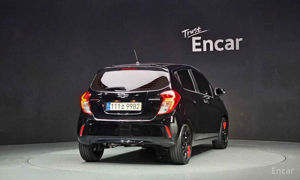 Фото 4 - Chevrolet Spark