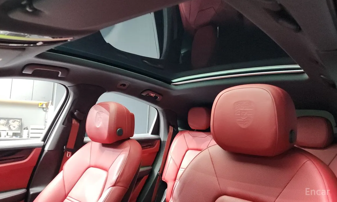 Фото 18 - Porsche Cayenne