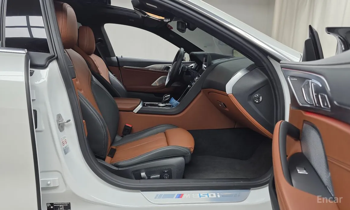 Фото 11 - BMW 8 Series