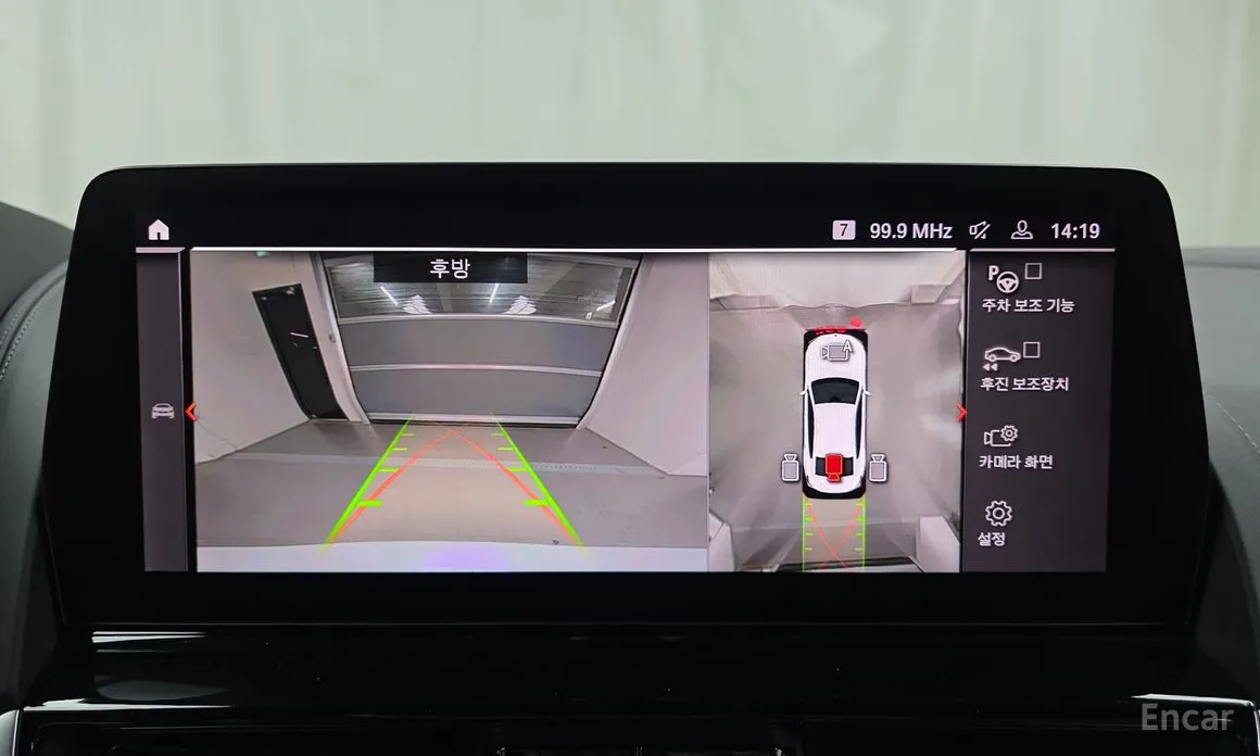 Фото 14 - BMW 8 Series