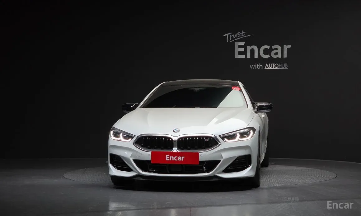 Фото 3 - BMW 8 Series