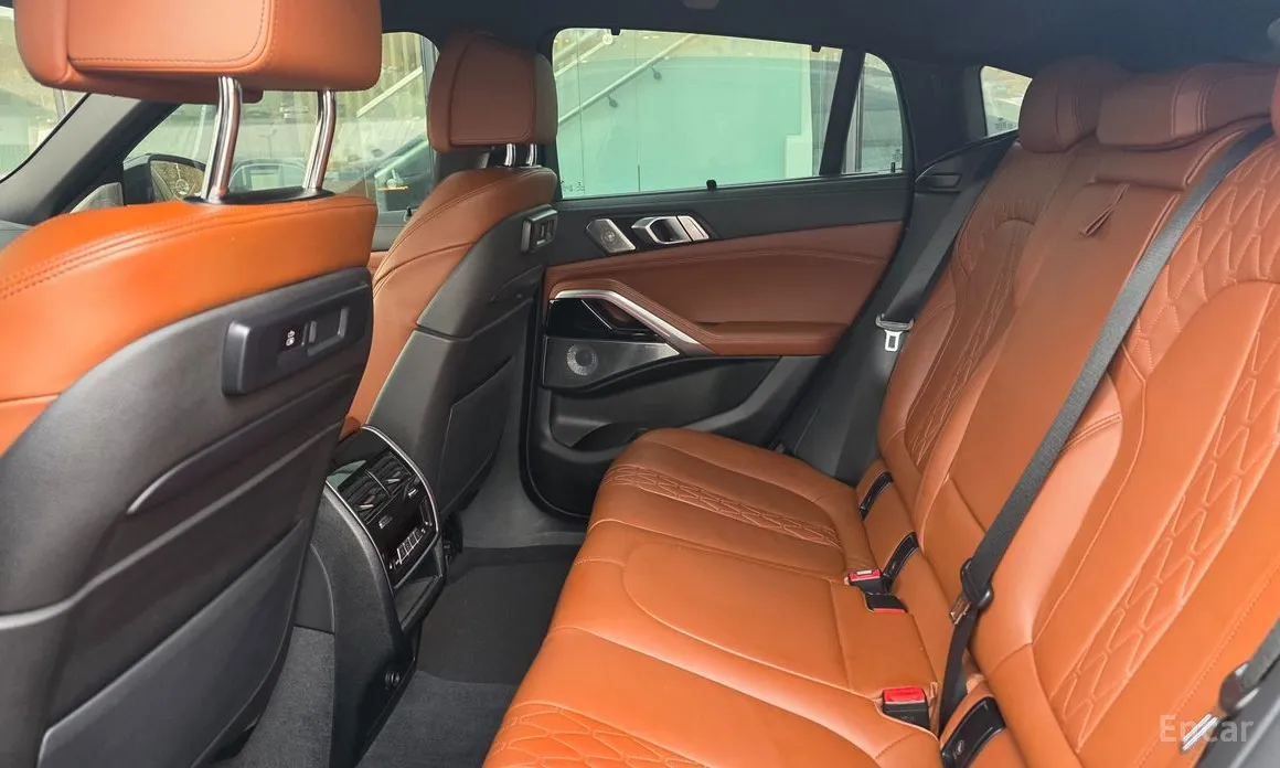 Фото 10 - BMW X6