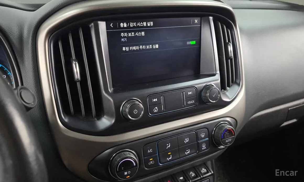 Фото 16 - Chevrolet Colorado