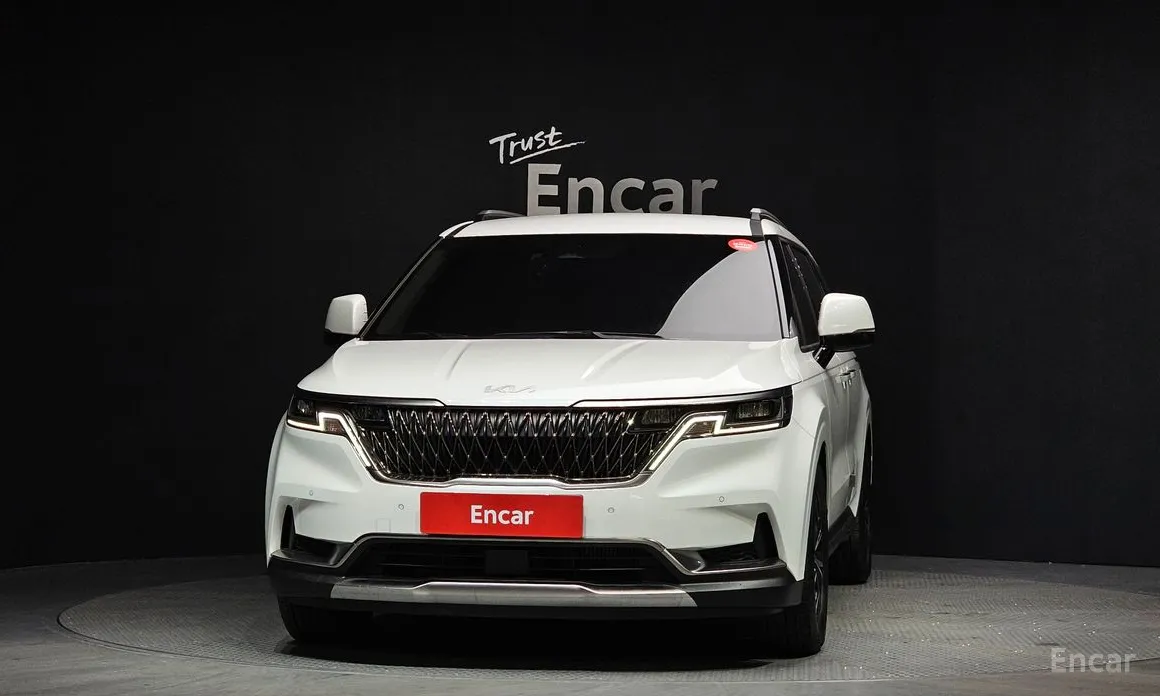 Фото 3 - Kia Carnival