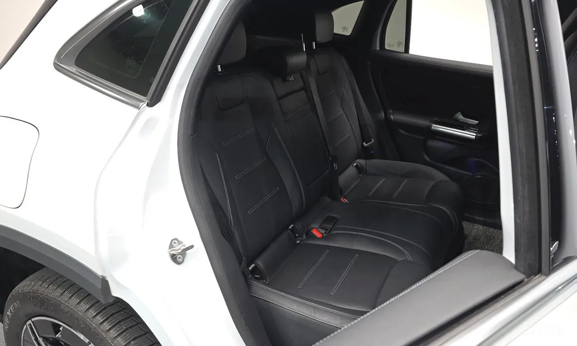 Фото 11 - Mercedes-Benz EQA