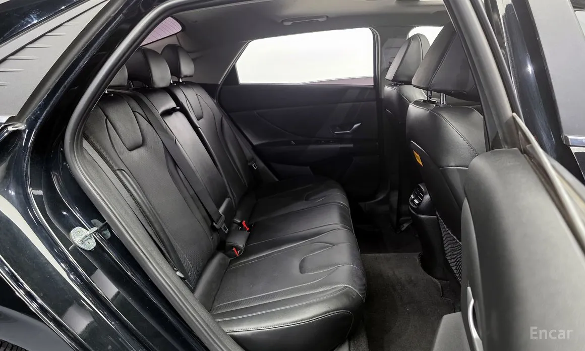 Фото 12 - Hyundai Avante