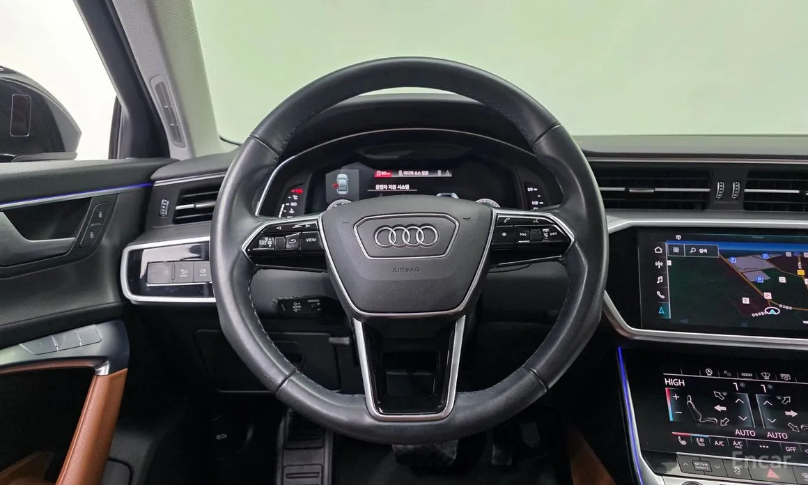 Фото 14 - Audi A6