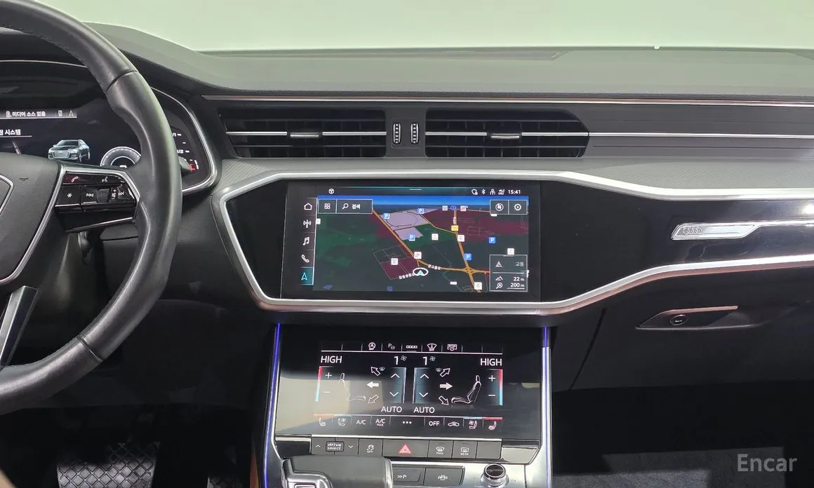 Фото 16 - Audi A6