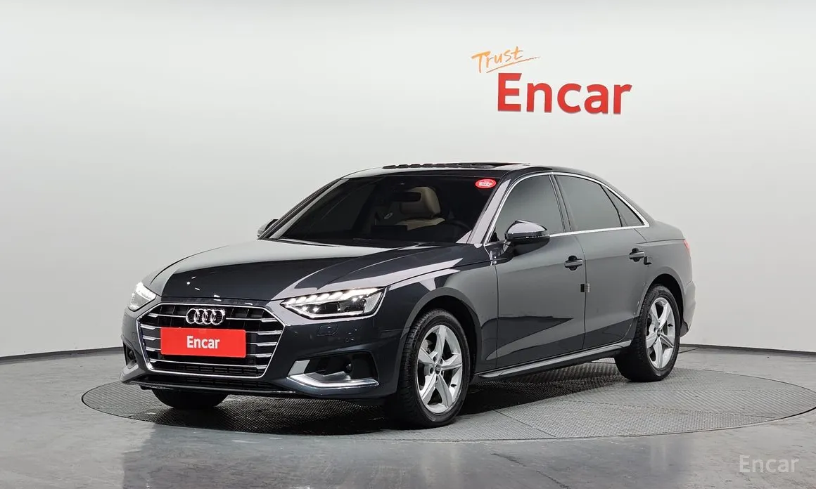 Фото 1 - Audi A4