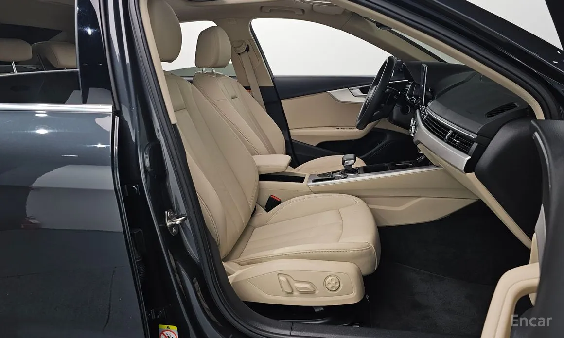 Фото 10 - Audi A4