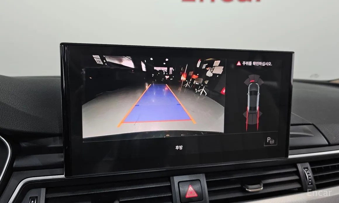 Фото 15 - Audi A4