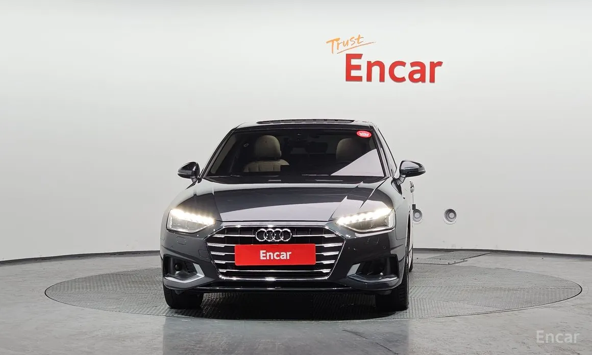 Фото 3 - Audi A4