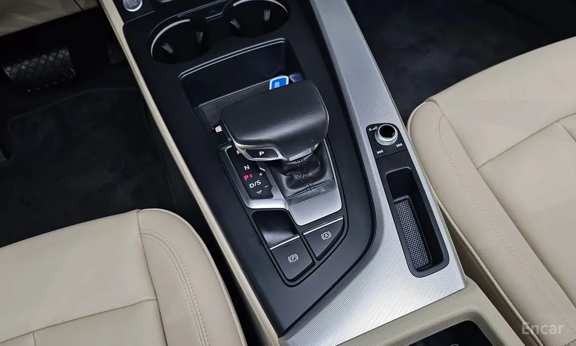 Фото 9 - Audi A4