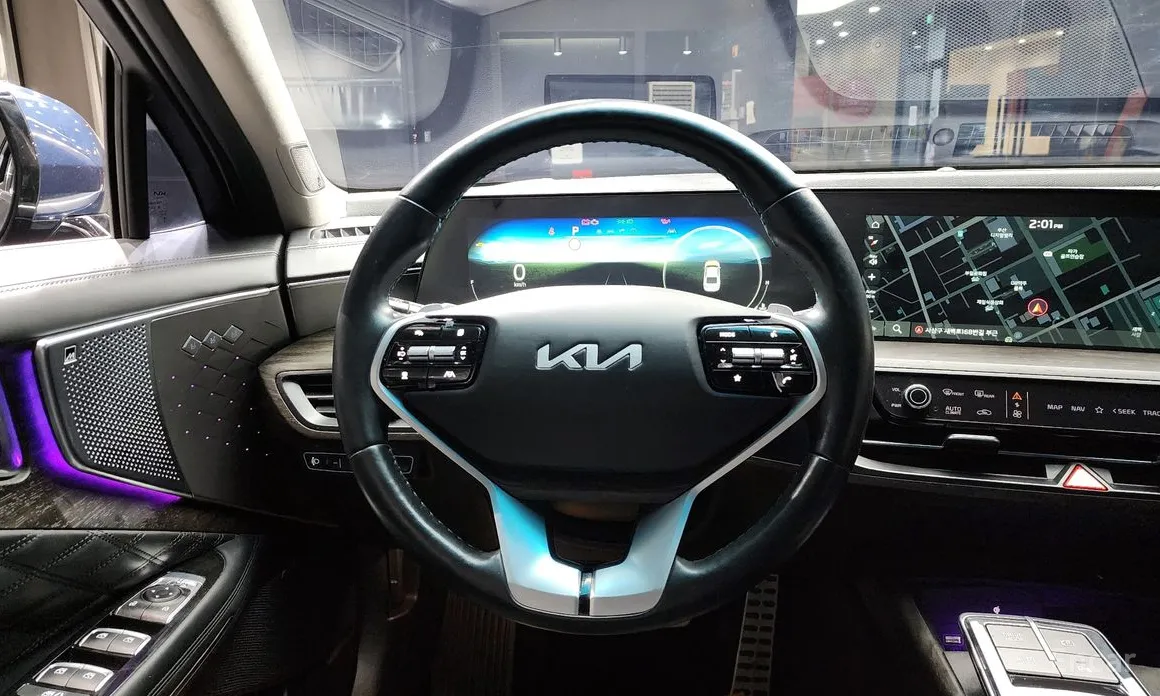 Фото 14 - Kia K8