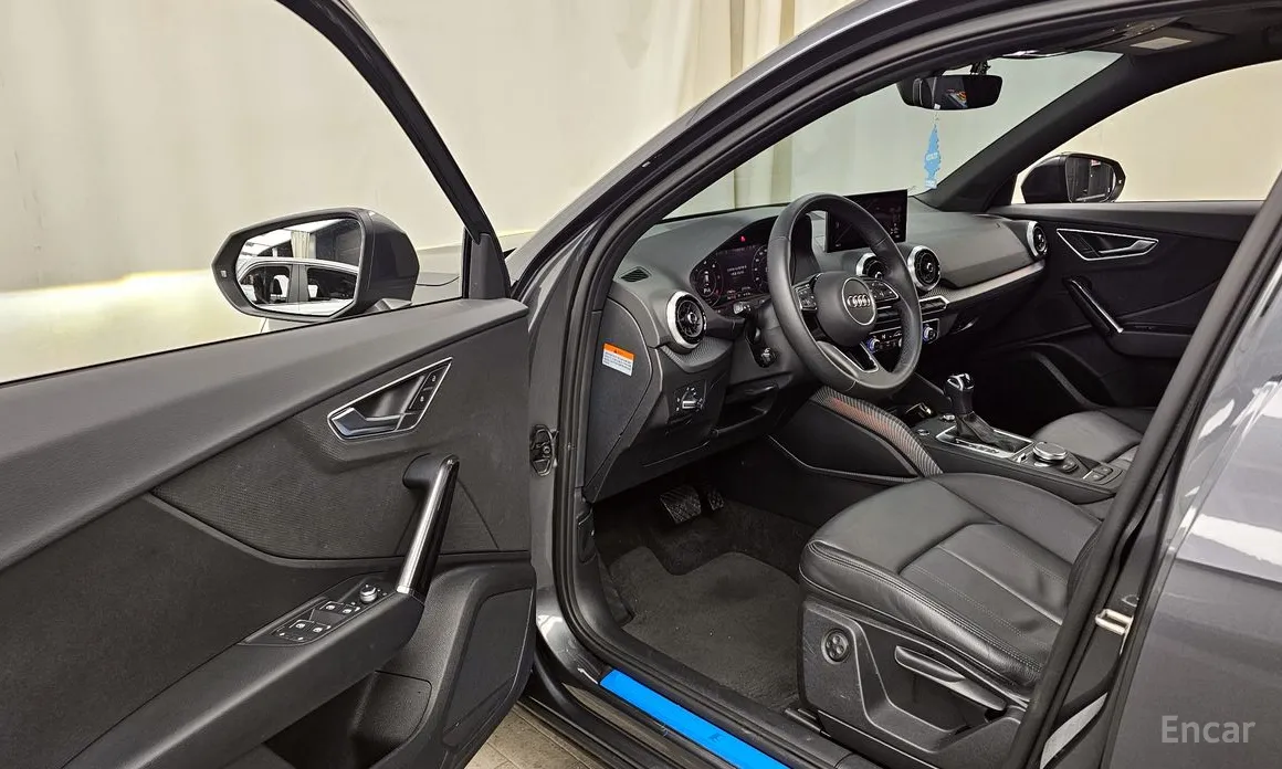 Фото 10 - Audi Q2