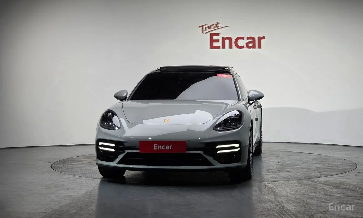 Porsche Panamera 2017 2.9 AWD Platinum Edition