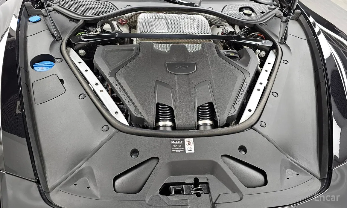 Фото 6 - Porsche Panamera