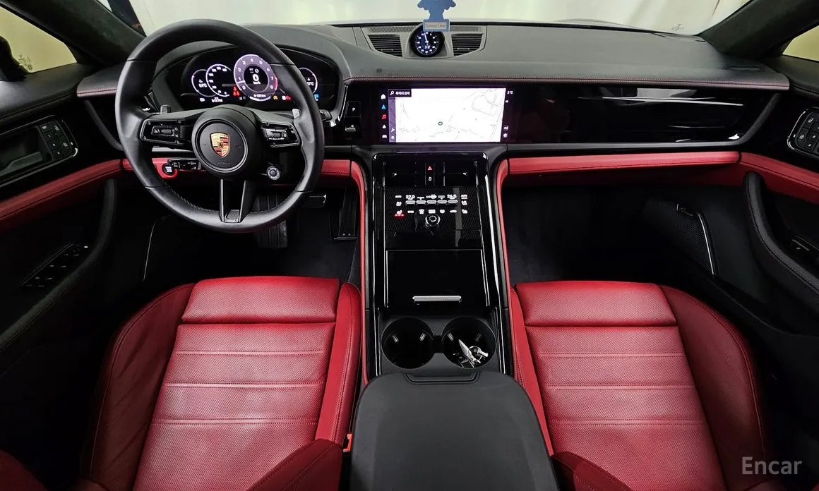 Фото 7 - Porsche Panamera