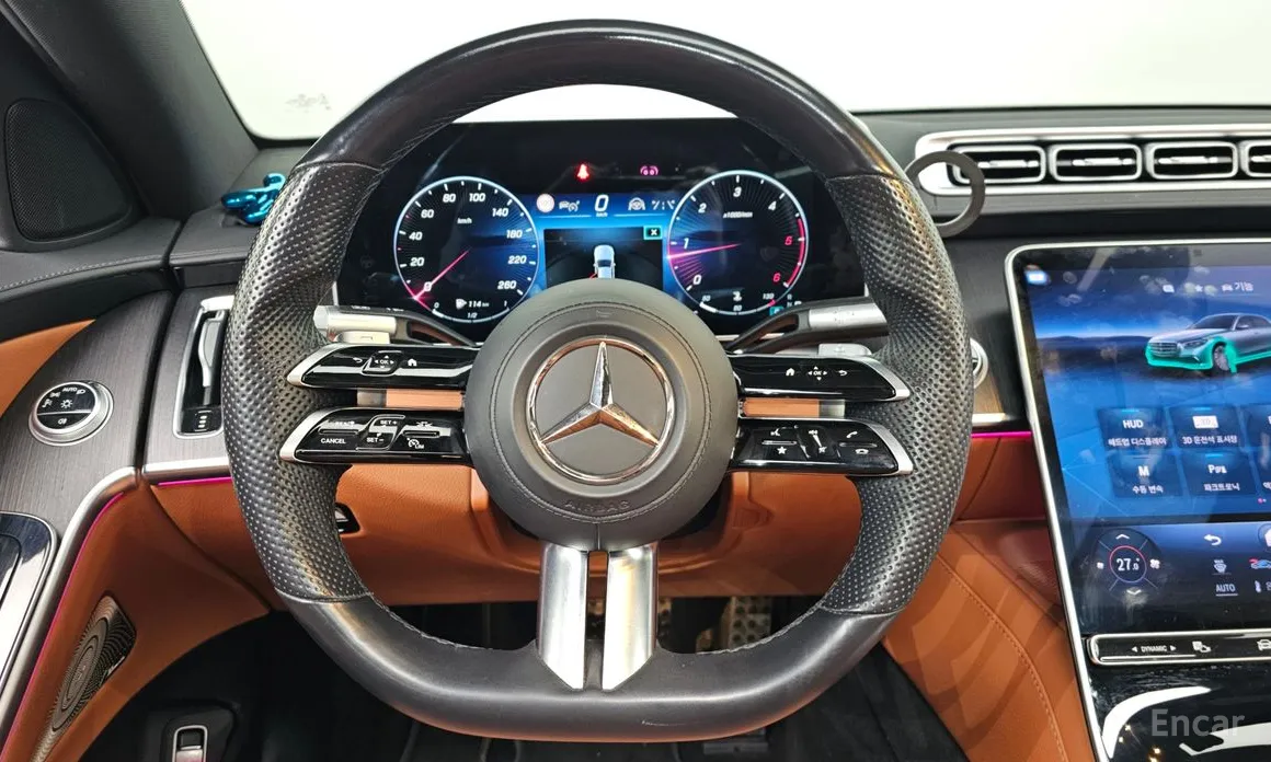 Фото 14 - Mercedes-Benz S-Class