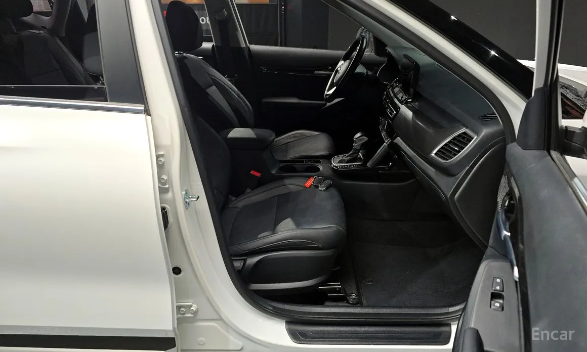 Фото 11 - Kia Seltos