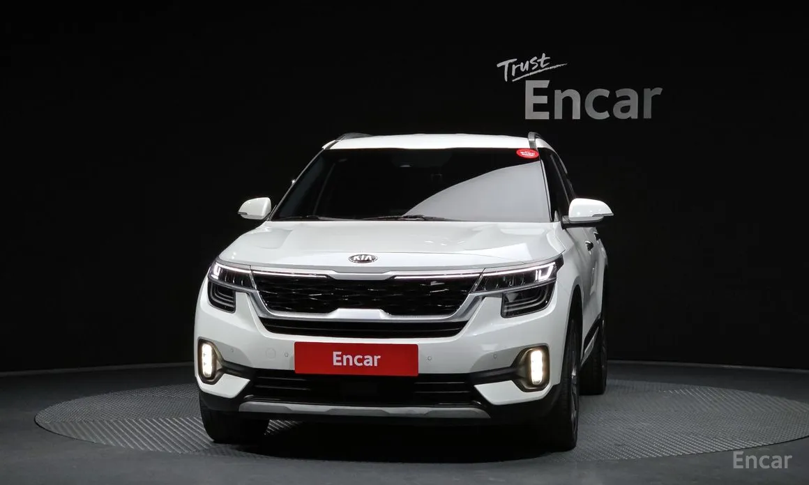 Фото 3 - Kia Seltos