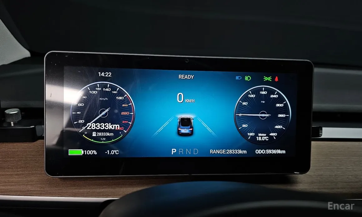 Фото 16 - Tesla Model Y