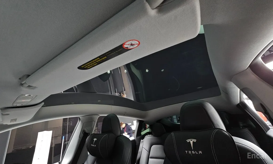 Фото 19 - Tesla Model Y