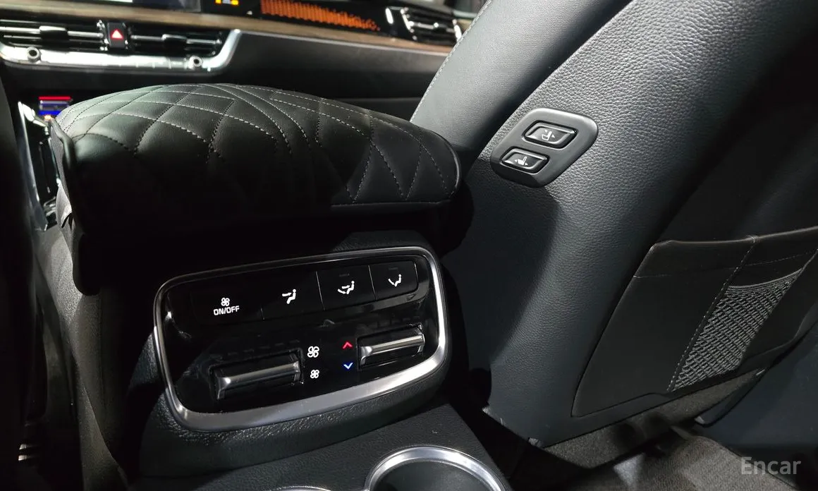 Фото 18 - Kia Mohave