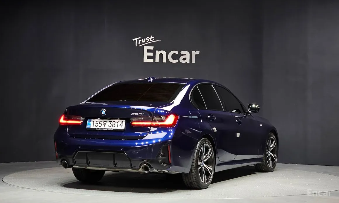 Фото 2 - BMW 3 Series