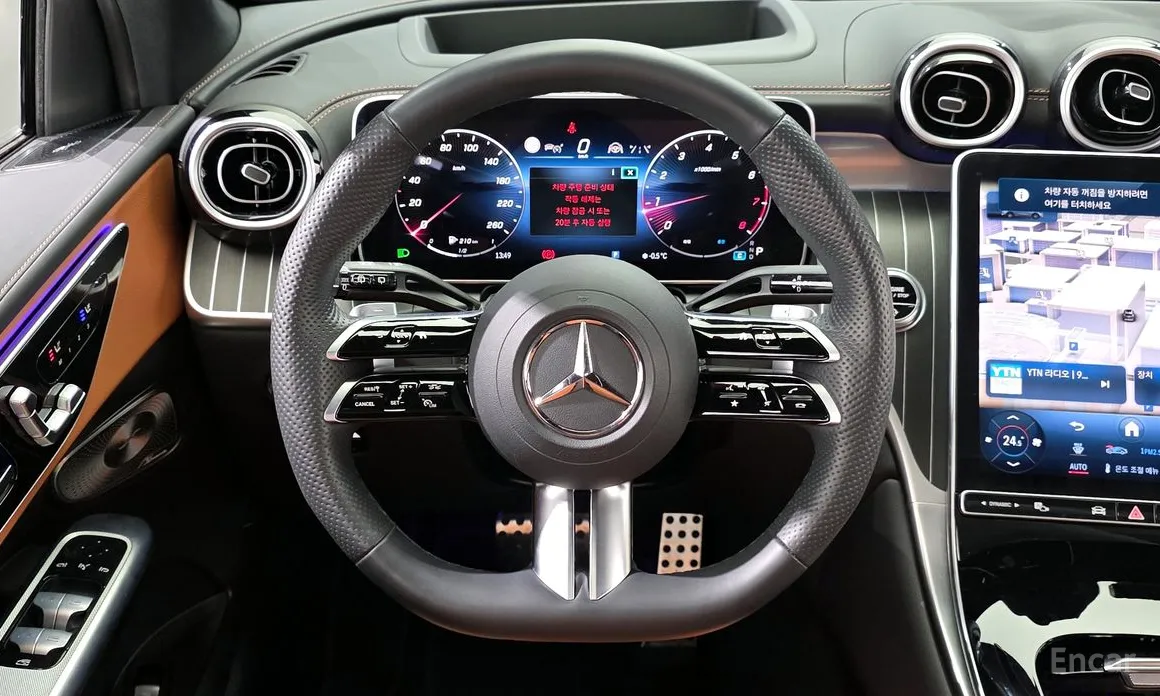 Фото 13 - Mercedes-Benz GLC-Class