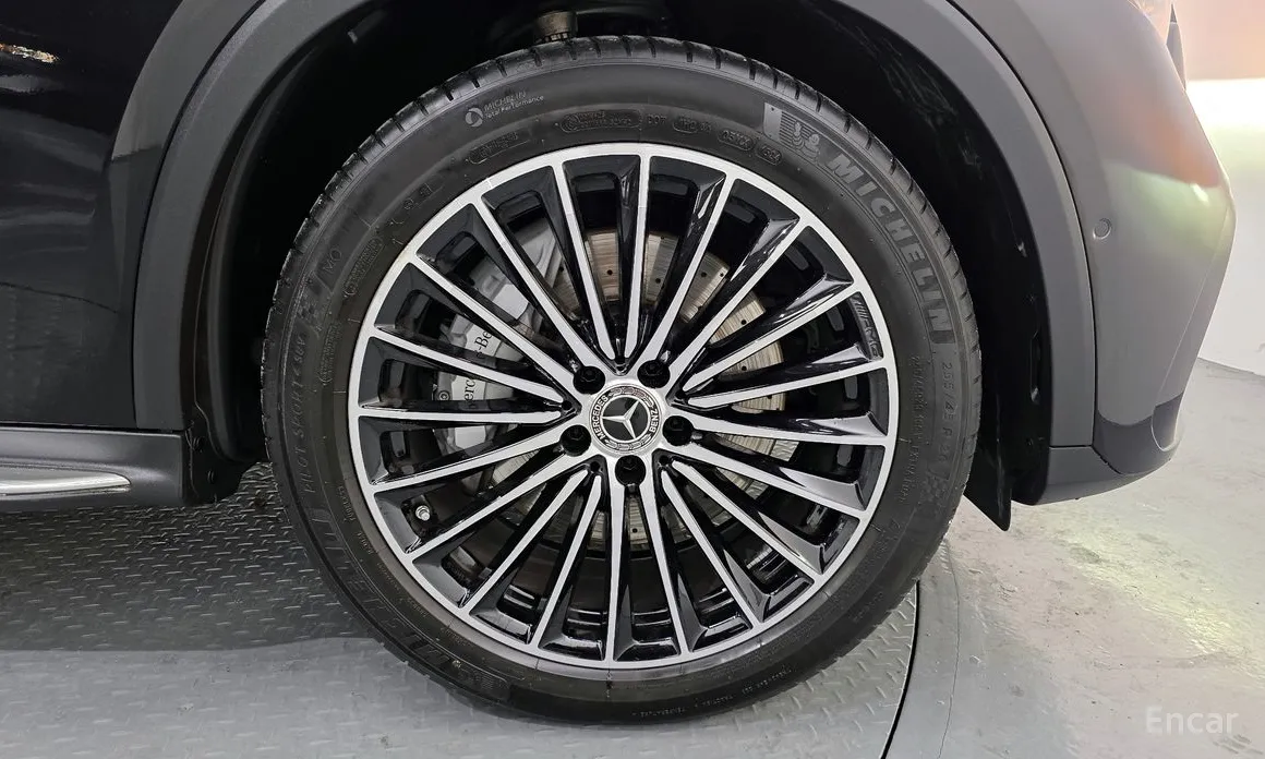 Фото 5 - Mercedes-Benz GLC-Class