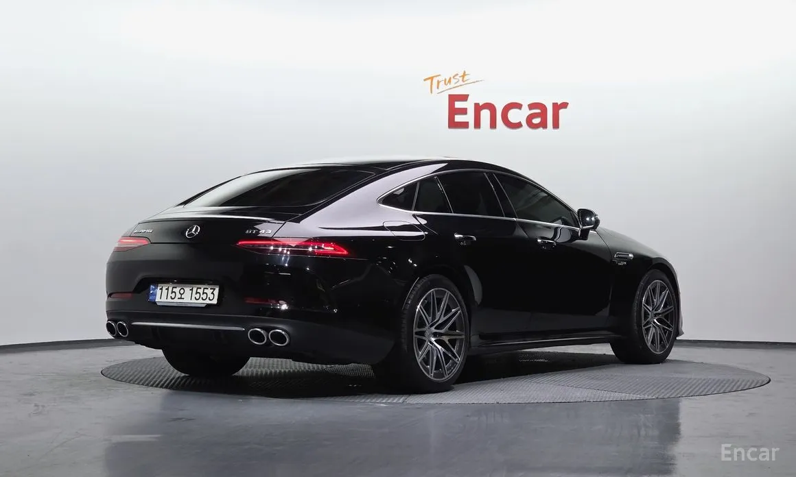 Фото 2 - Mercedes-Benz AMG GT