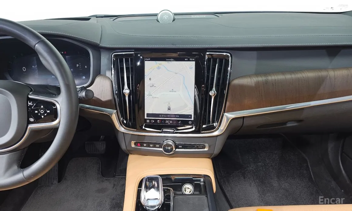 Фото 14 - Volvo S90