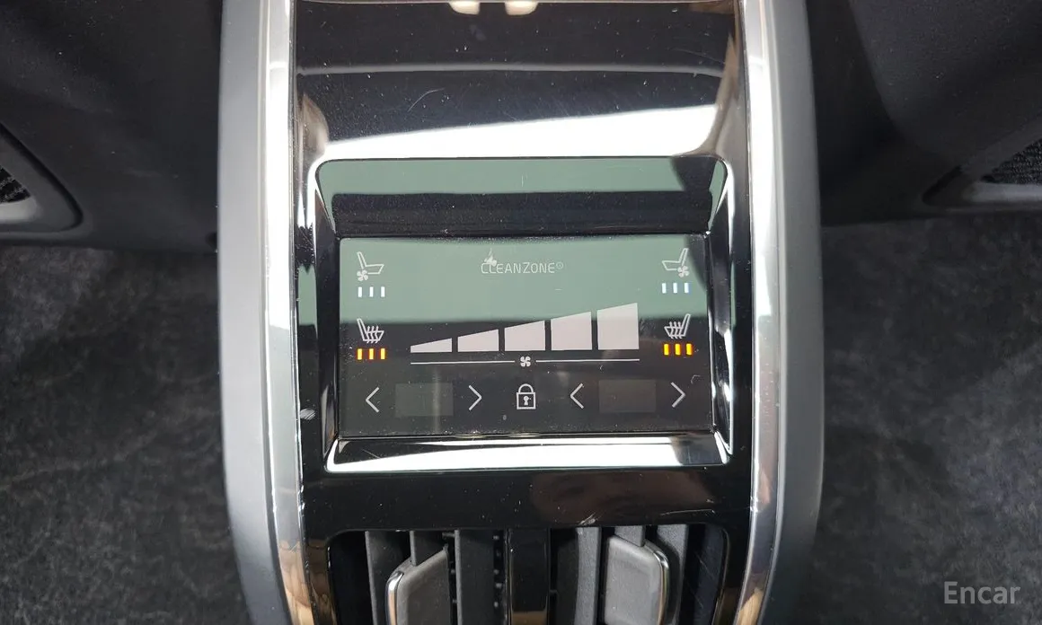 Фото 18 - Volvo S90