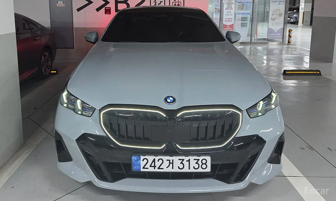 Фото 1 - BMW 5 Series