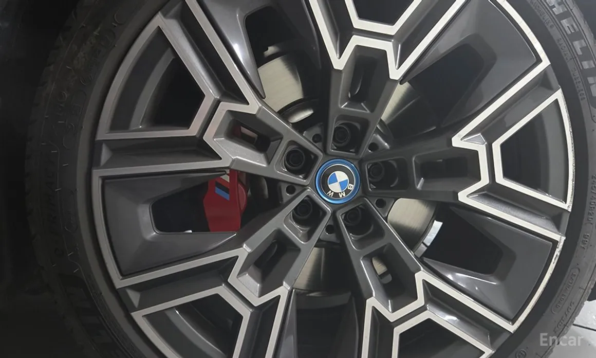 Фото 13 - BMW 5 Series