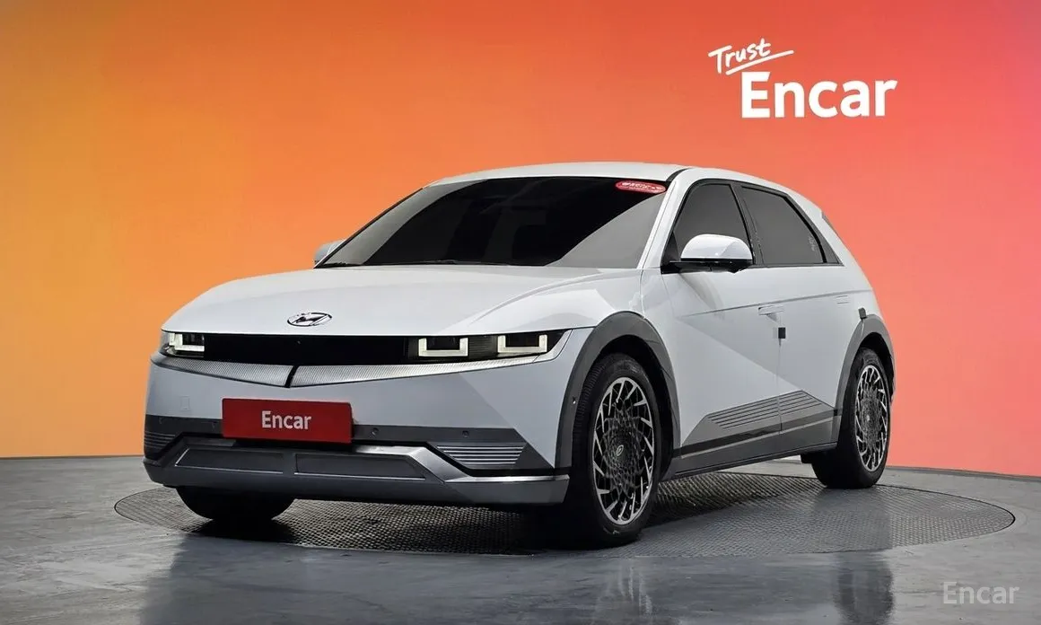 Фото 1 - Hyundai Ioniq 5