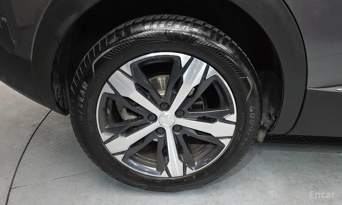 Фото 5 - Peugeot 3008