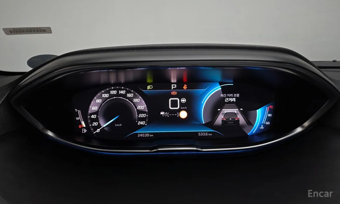 Фото 8 - Peugeot 3008