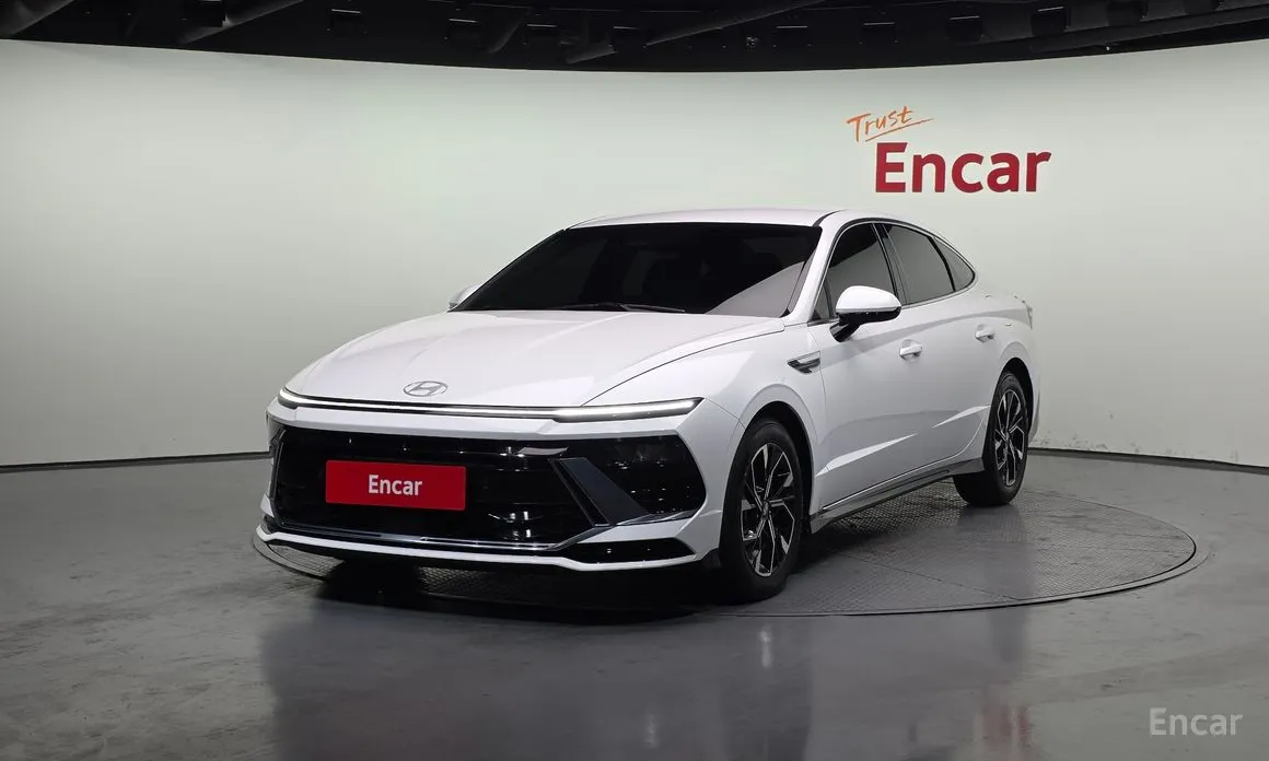 Фото 1 - Hyundai Sonata