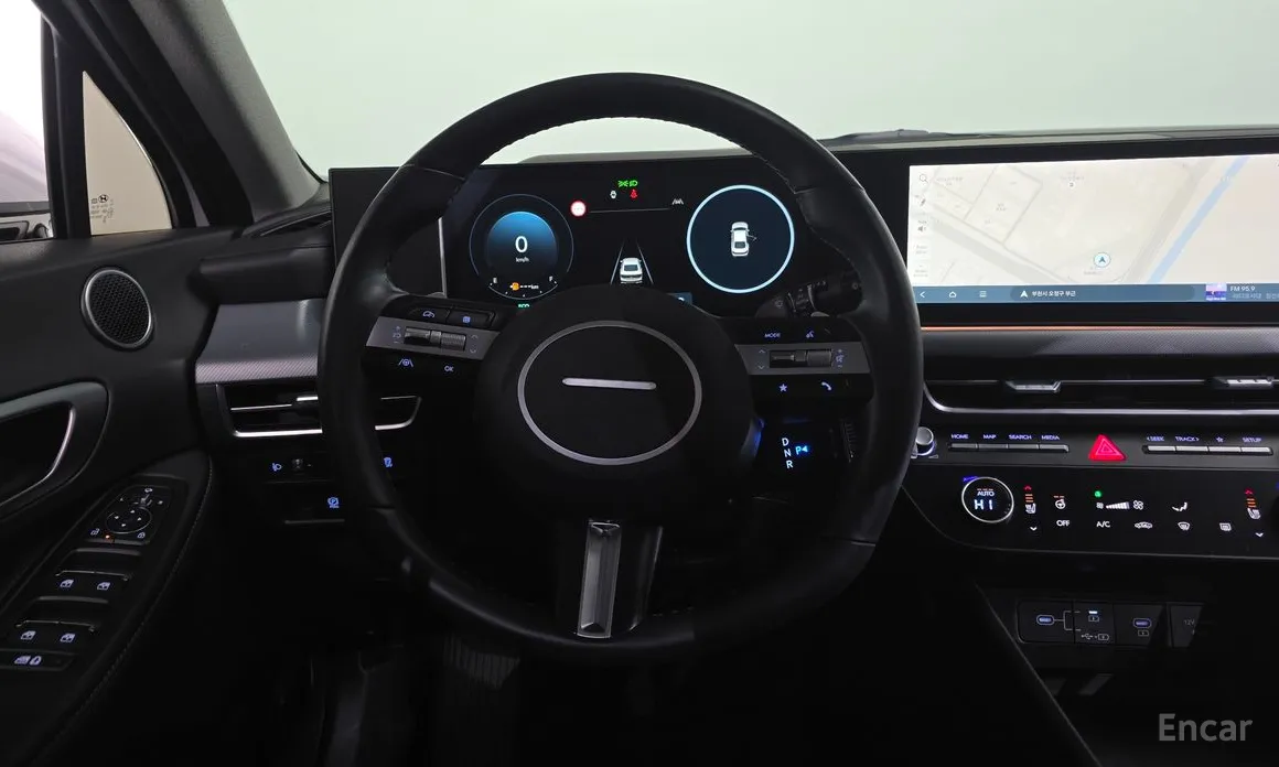 Фото 13 - Hyundai Sonata