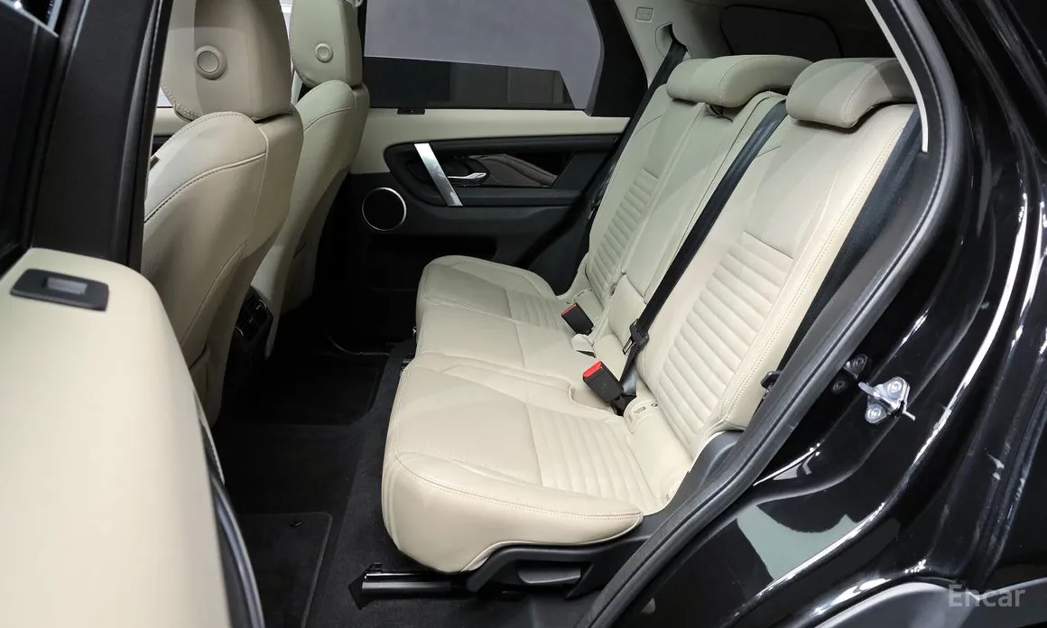 Фото 12 - Land Rover Discovery Sport