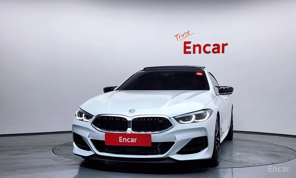 Фото 3 - BMW 8 Series