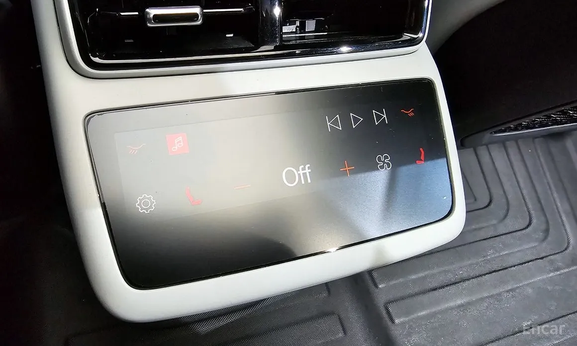 Фото 17 - Polestar 4