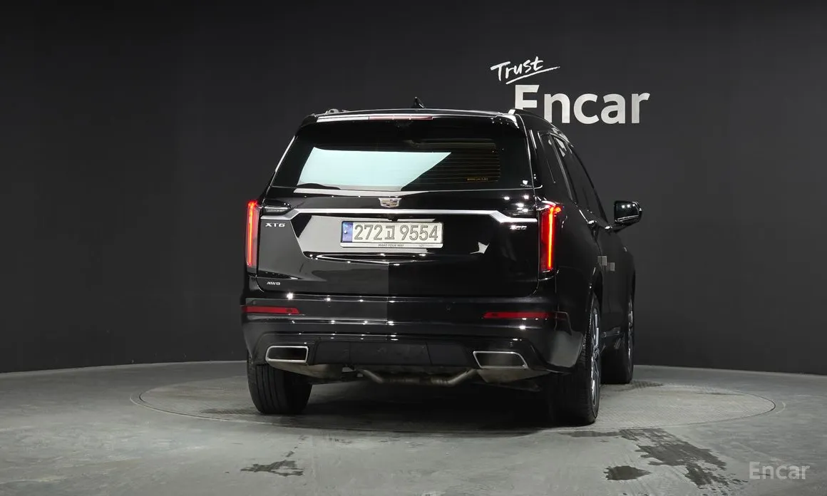 Фото 4 - Cadillac XT6