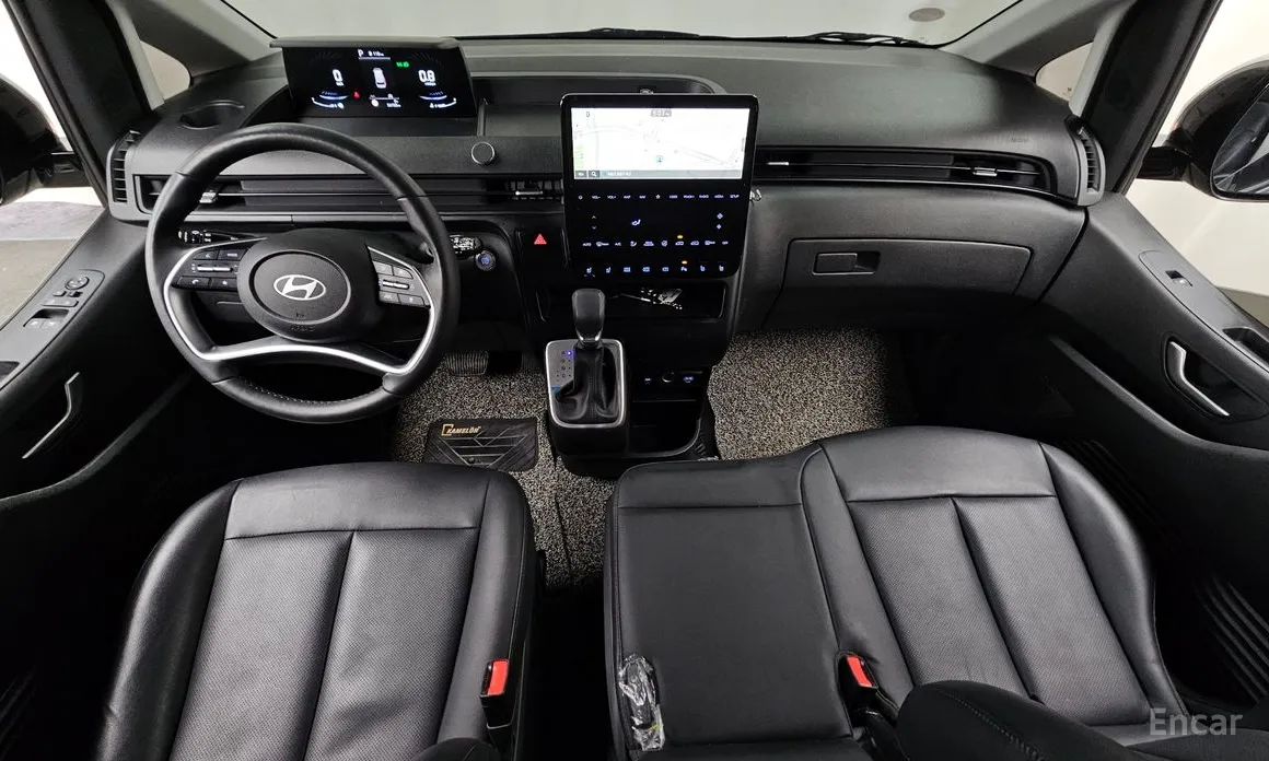 Фото 7 - Hyundai Staria