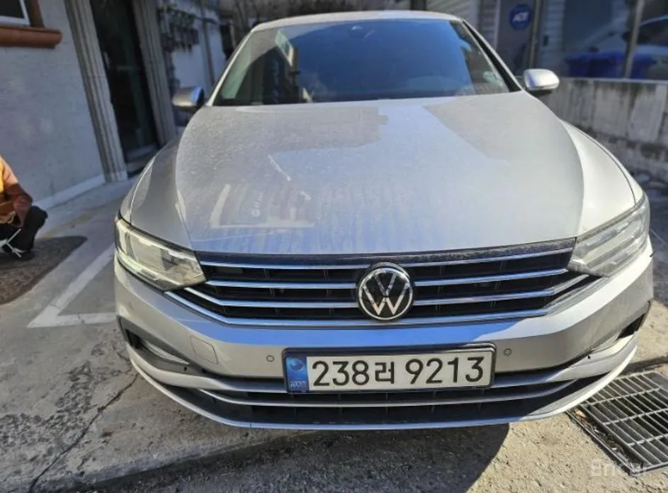 Фото 1 - Volkswagen Passat